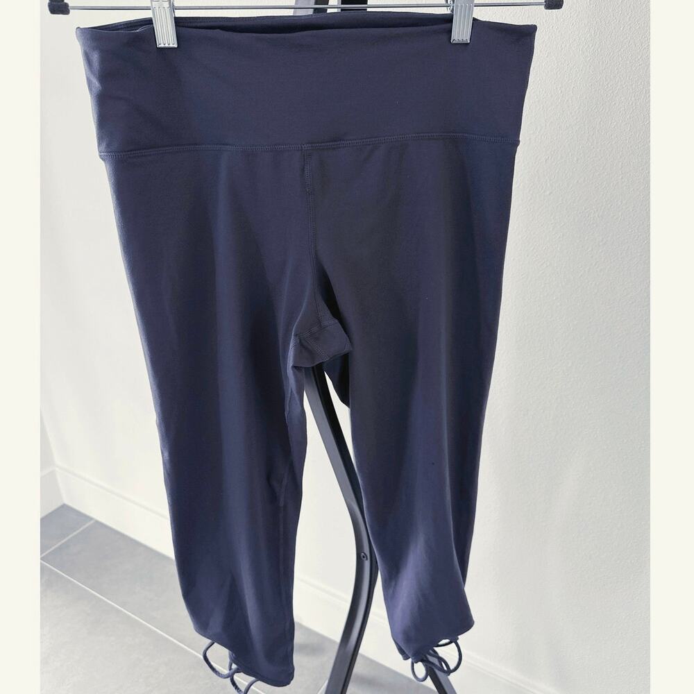 Joy Lab Womens Large Eggplant Purple Capri Lattice Hem Activewear Leggings